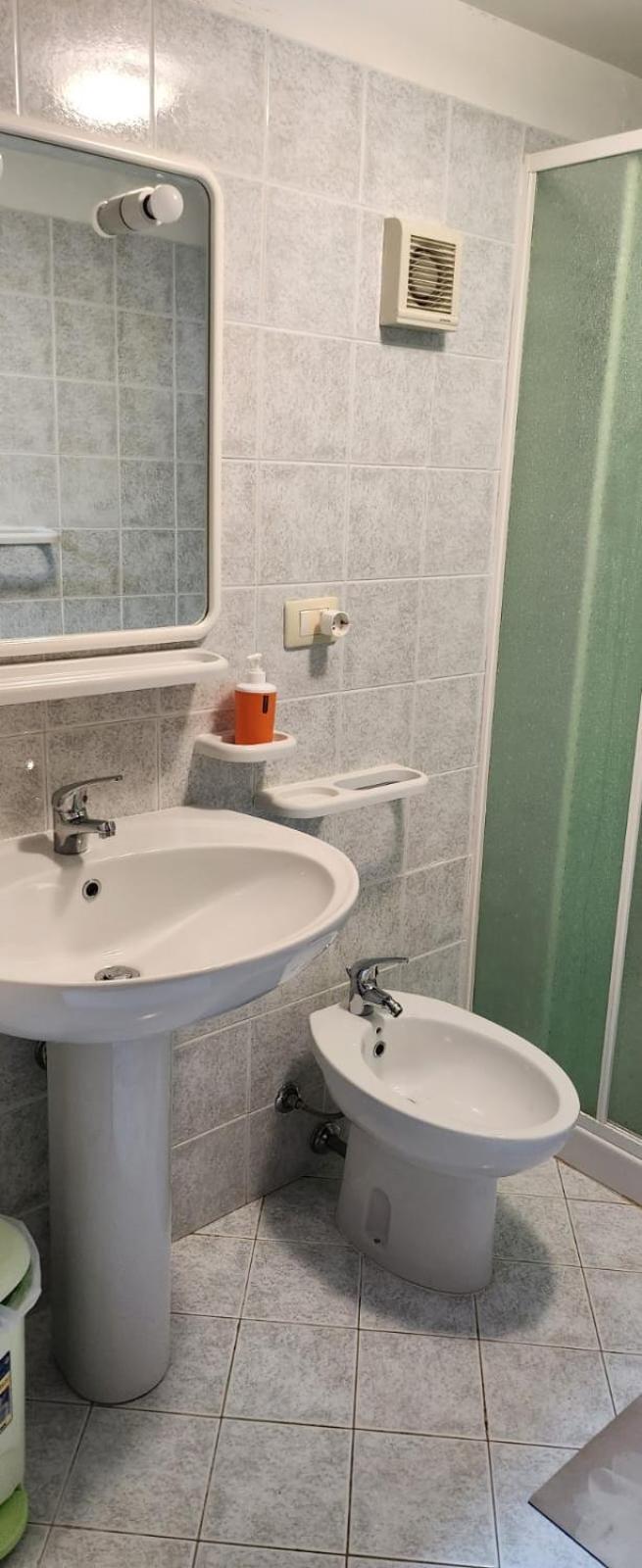 Milicia Apartment Mandra Capreria Eksteriør billede